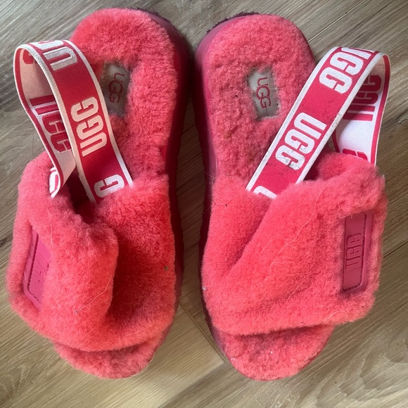 UGG Shoes - ugg slippers